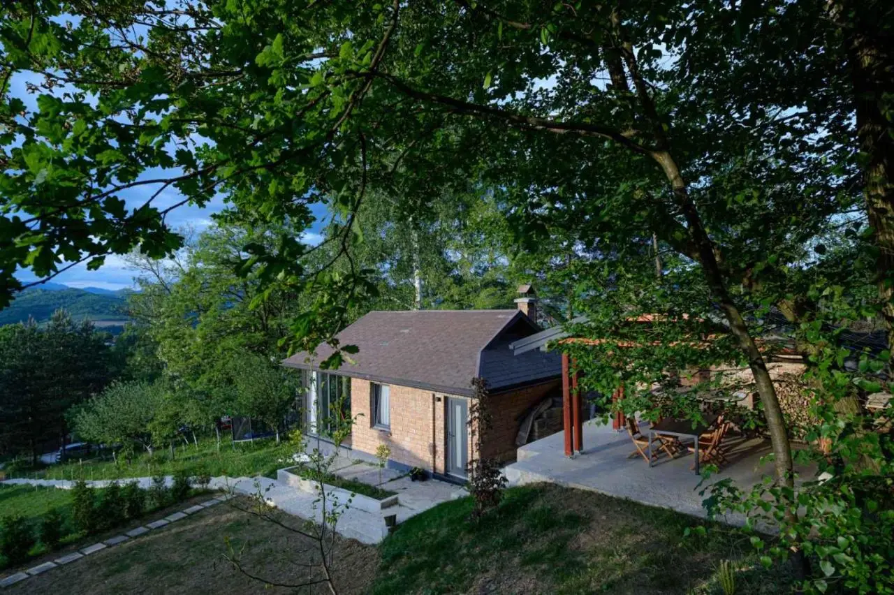 BLOK- Brick cottage