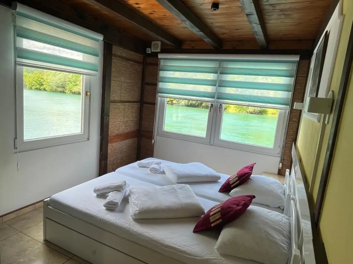 Hotel River View bihac