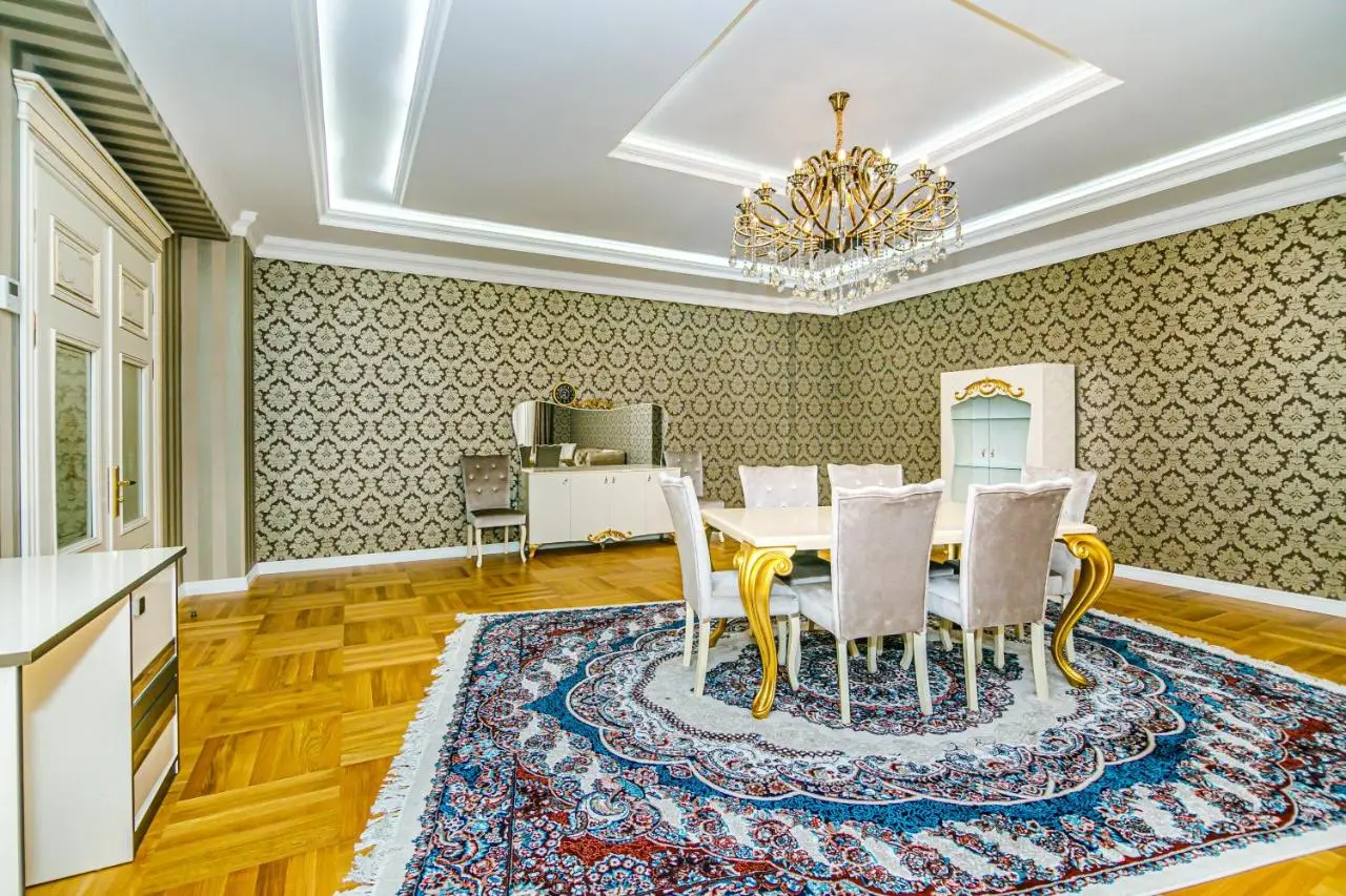 City Centre apartment on Nizami