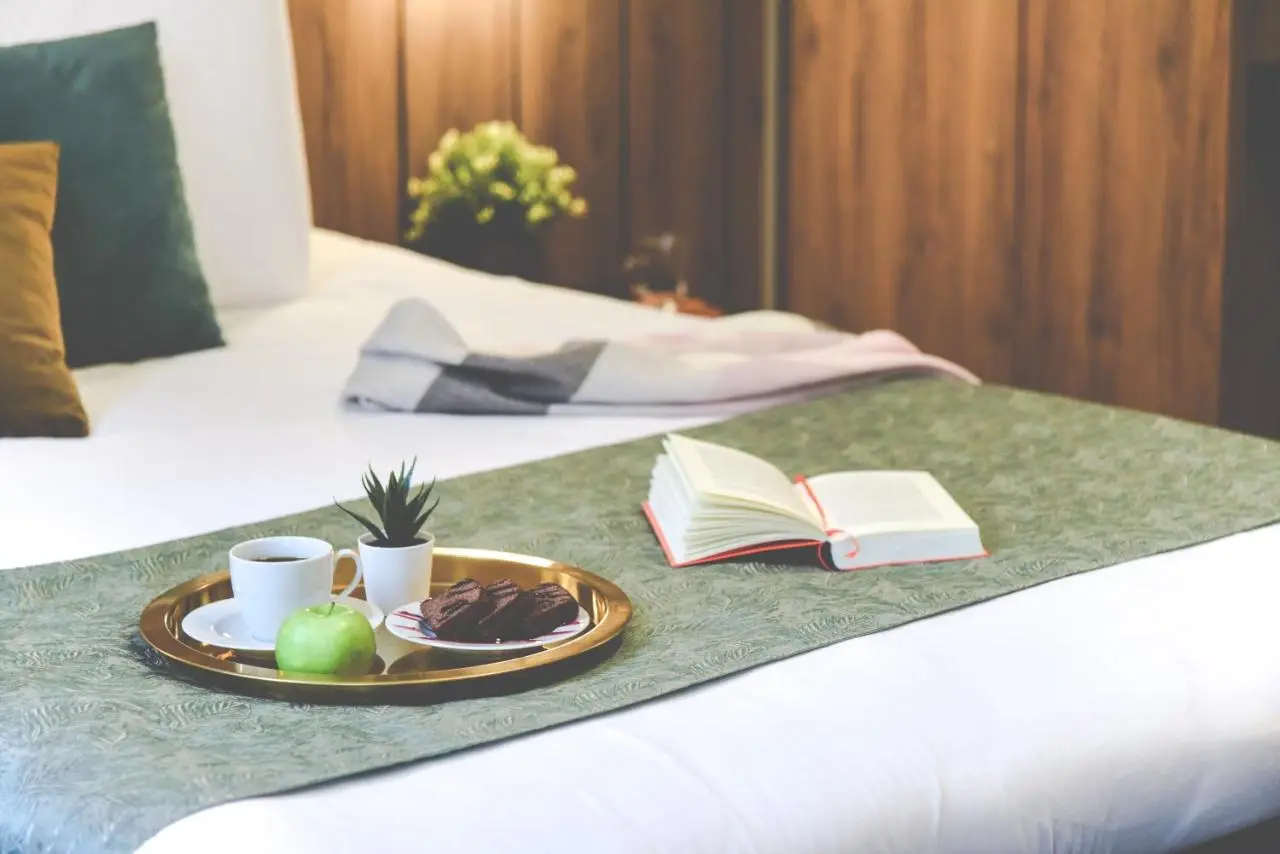 LUXIR HOTEL