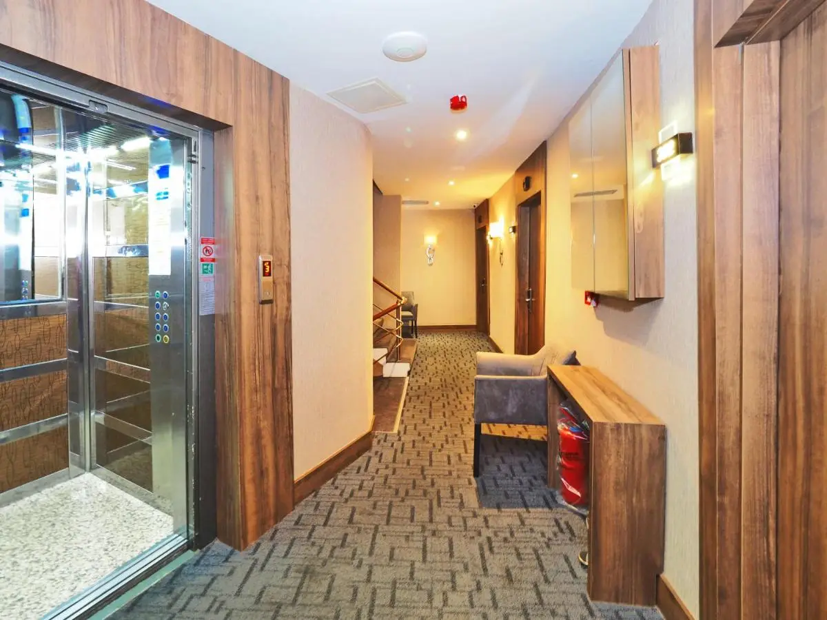 Best House Hotel OLD TOWN