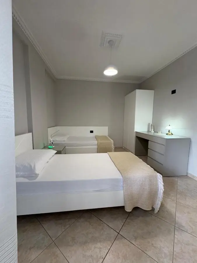 Laureta Central Apartment