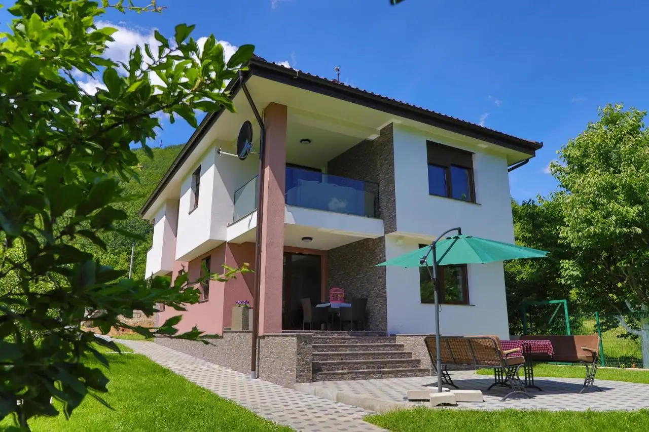 Apartments EDY