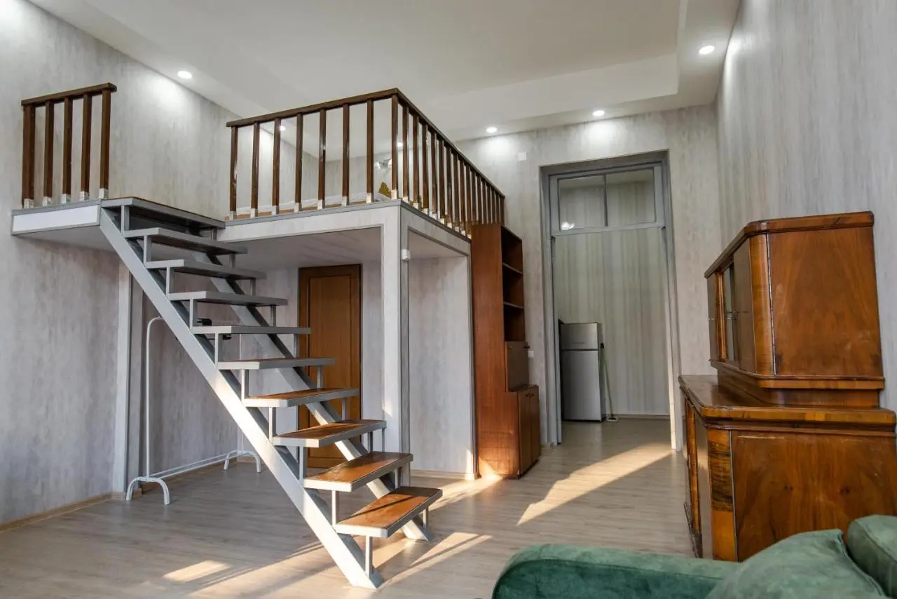 2 Signature Apartments on Agmashenebeli
