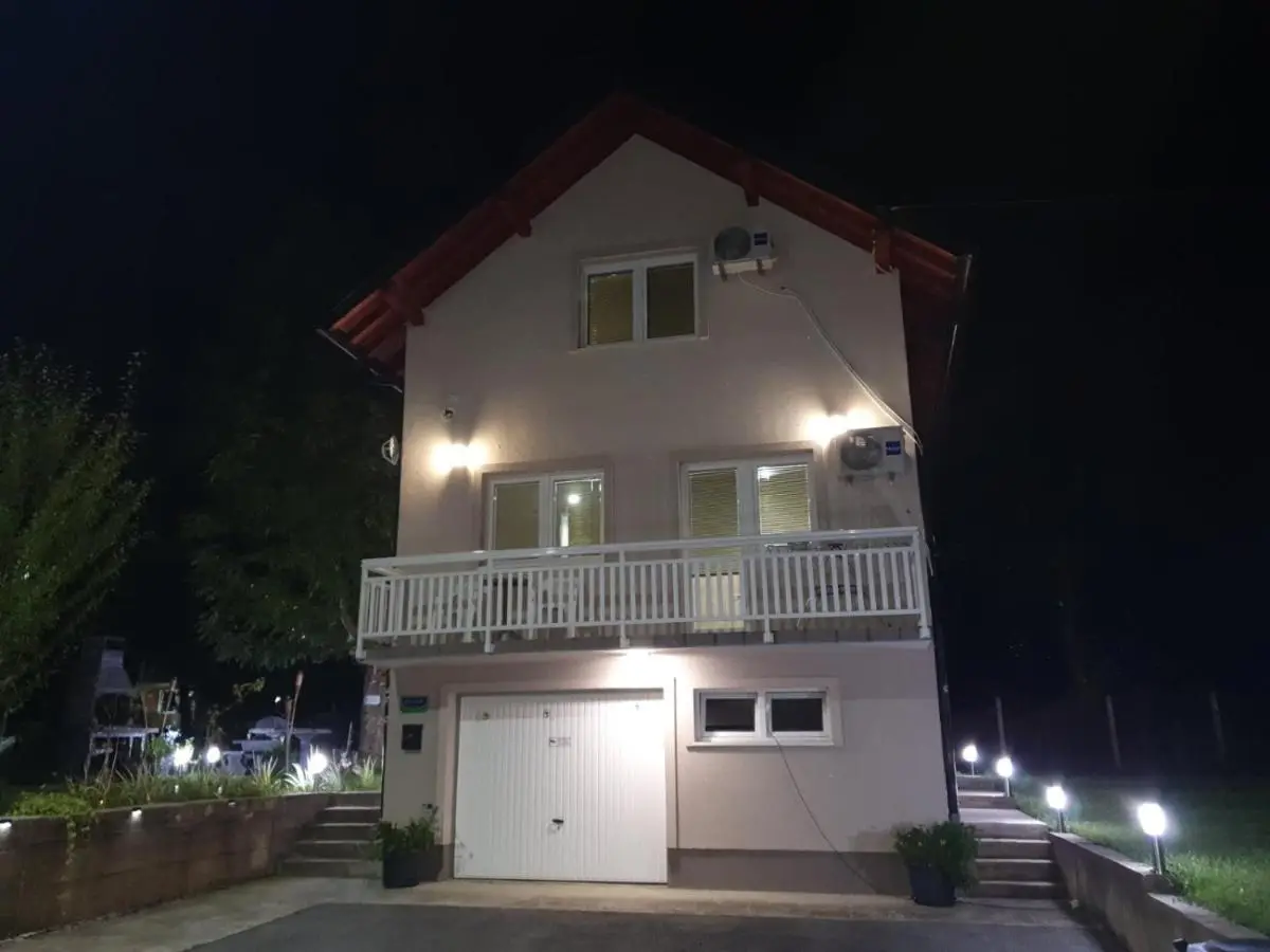 House Apartment Azra