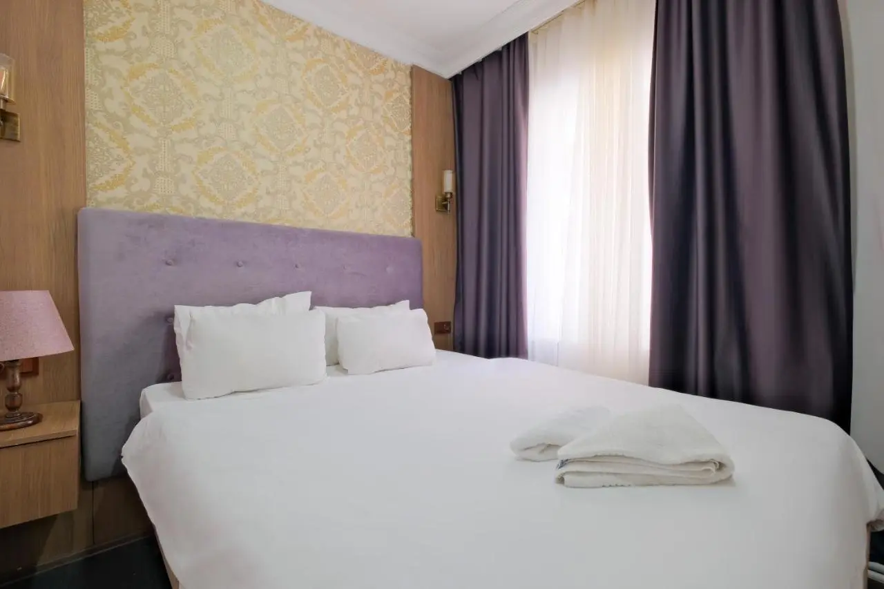 DAHB Luxury Apartments in Talimhane