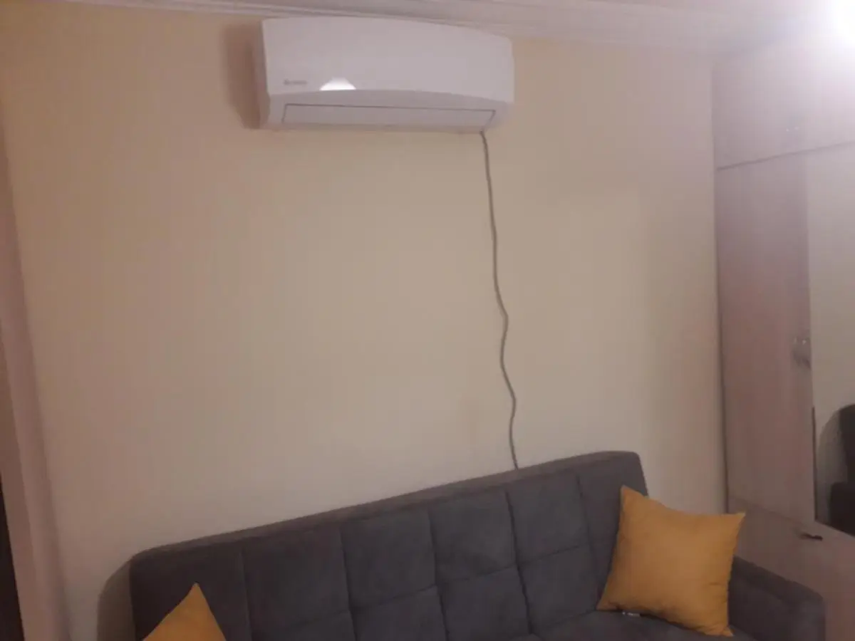 Apartment Dry Bridge