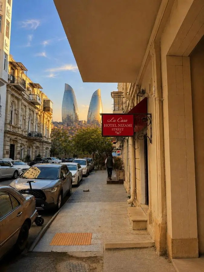 Lacasa Nizami Street Inn Hotel