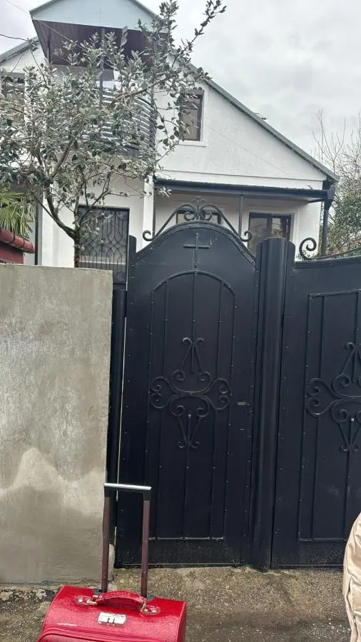 Nino & Irodi's Guest House