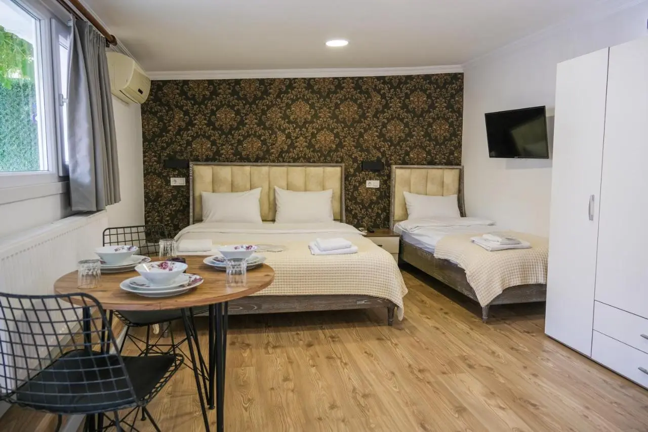 Taksim Neo Pera Suites