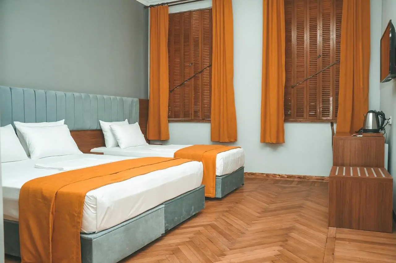 Palm Hotel