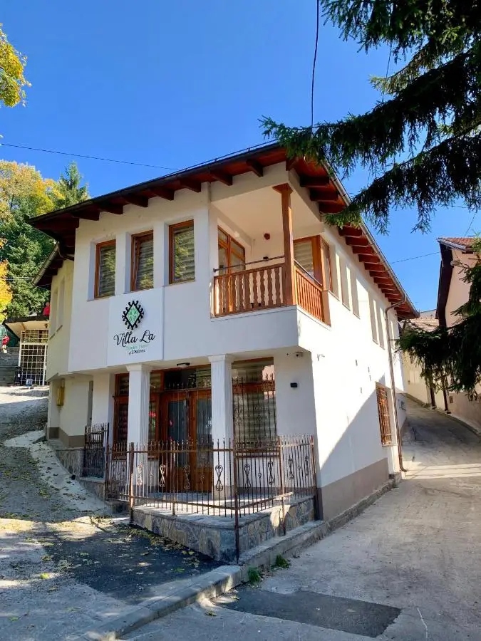 Villa La