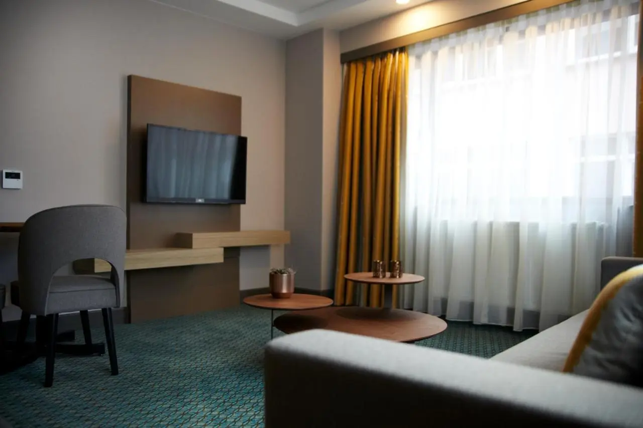 Tophane Suites