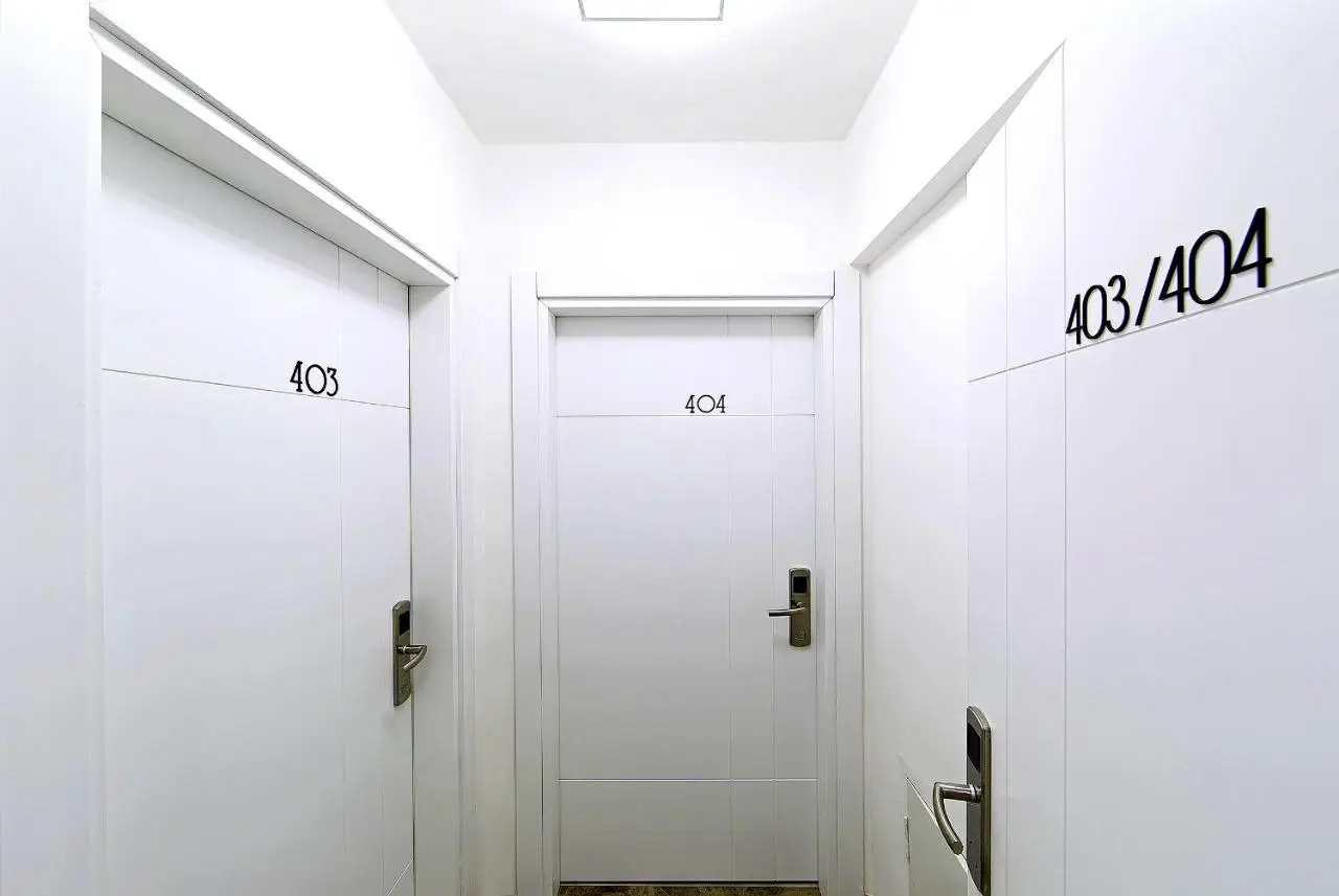 The Place Suit & Apartments