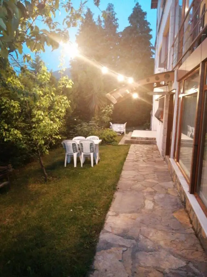 SNOW HİLL HOUSE Pansiyon