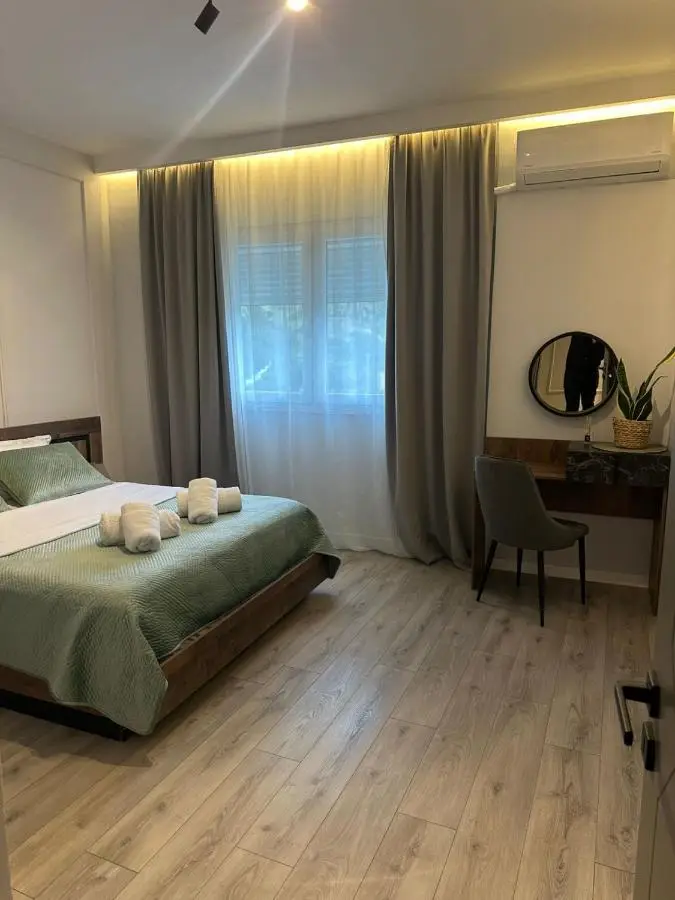 CastleView Suites