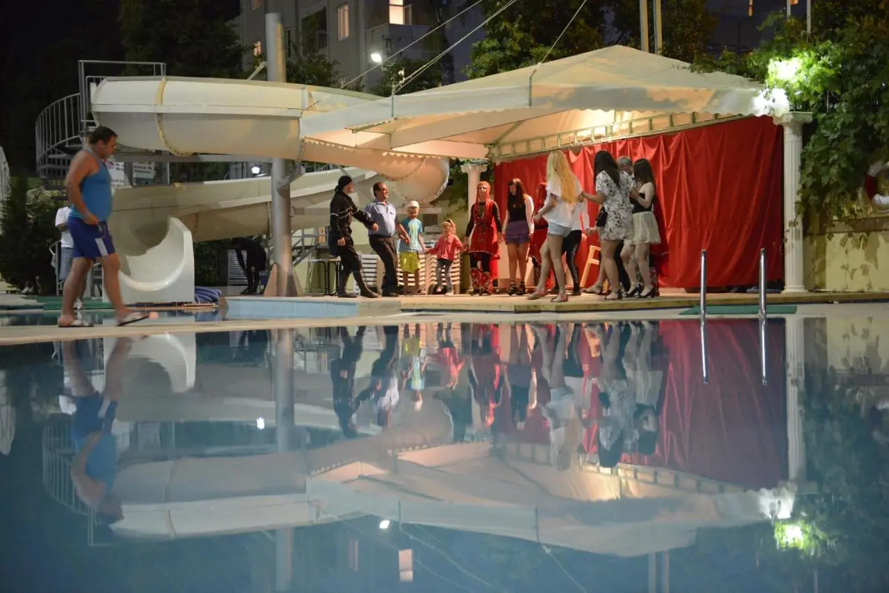 Monte Carlo Hotel