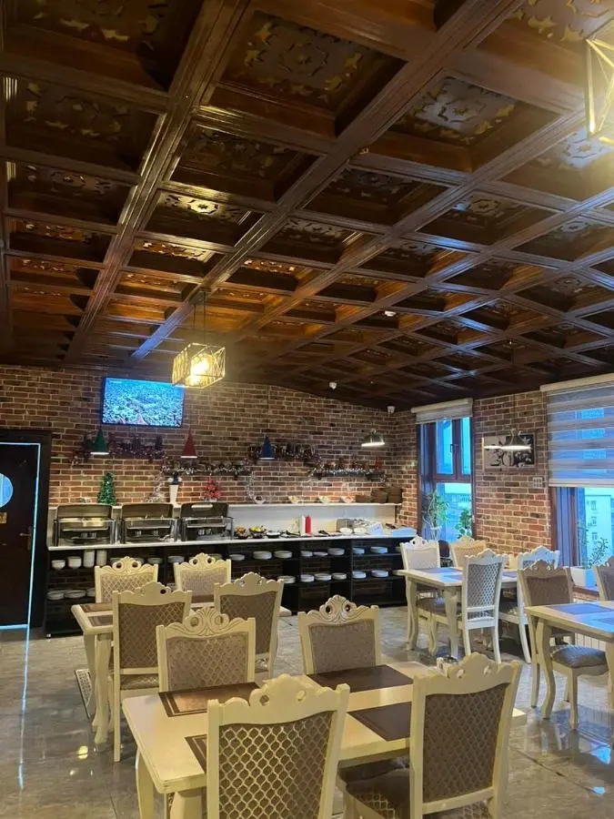 Starway Hotel