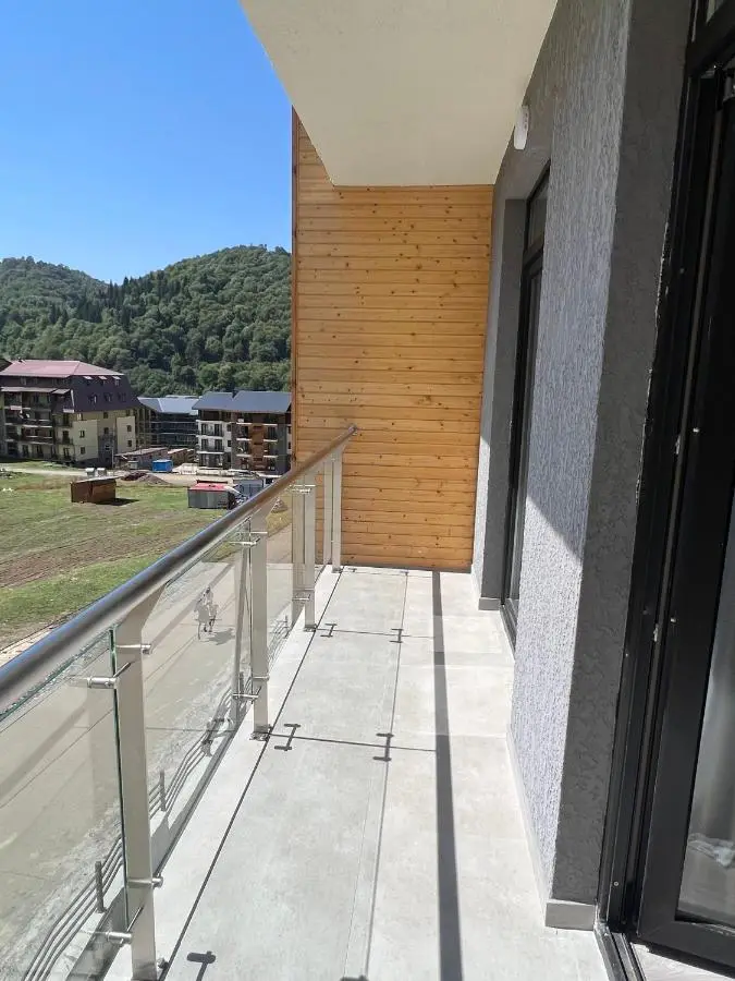 Crystal Loft - C408