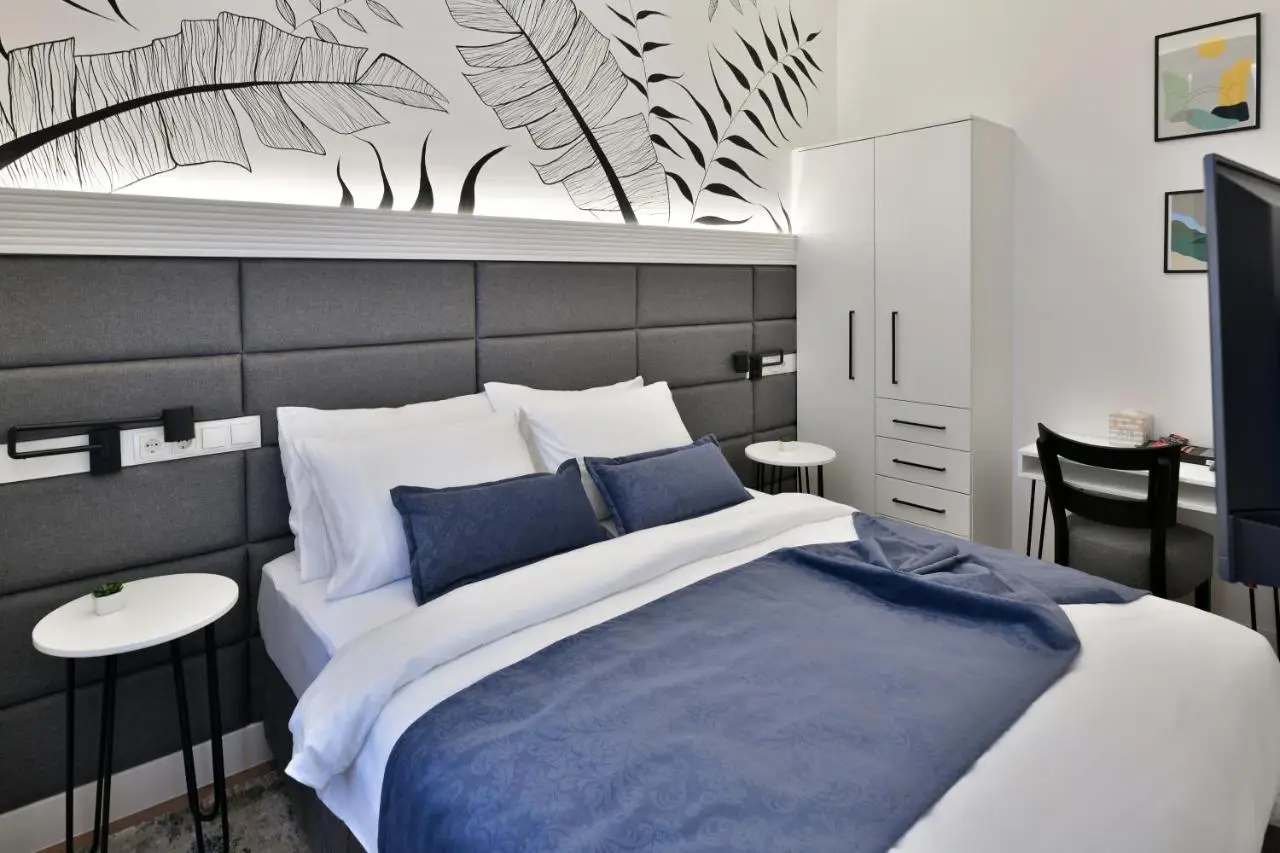 Luxury Galla Apartments in the City Center