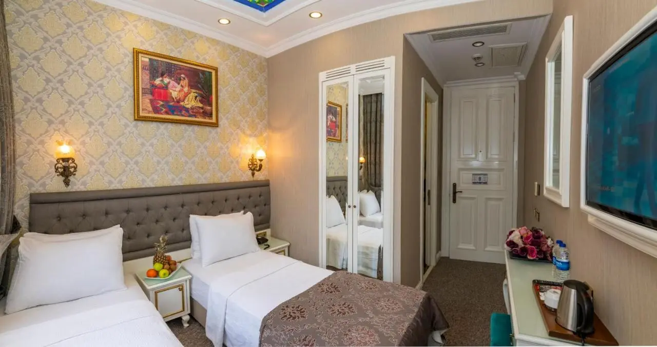 Alpek Hotel