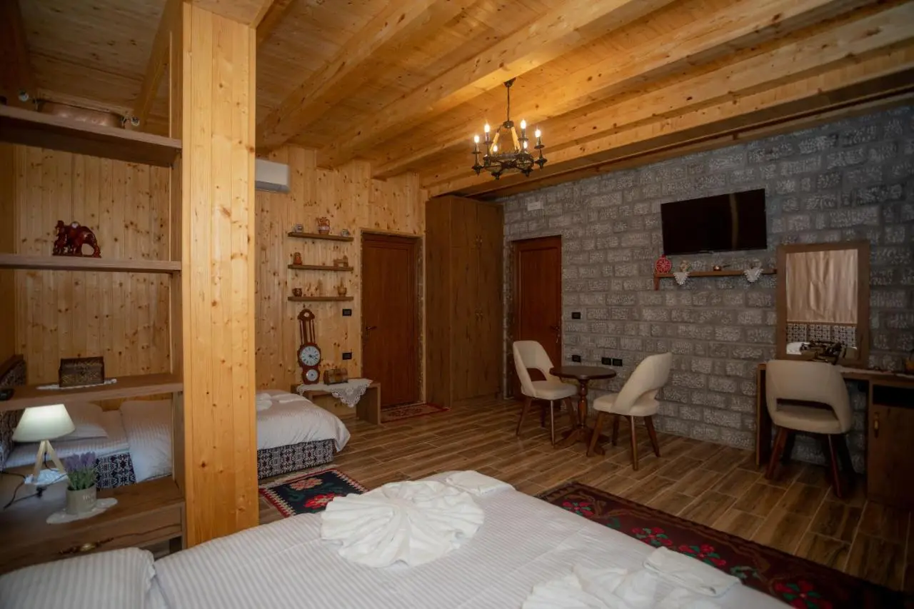 OLD HOUSE