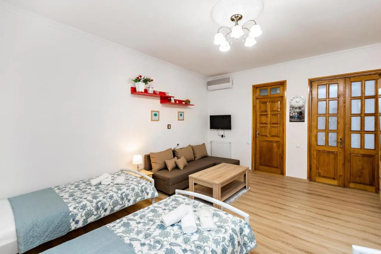 Guest House Nana