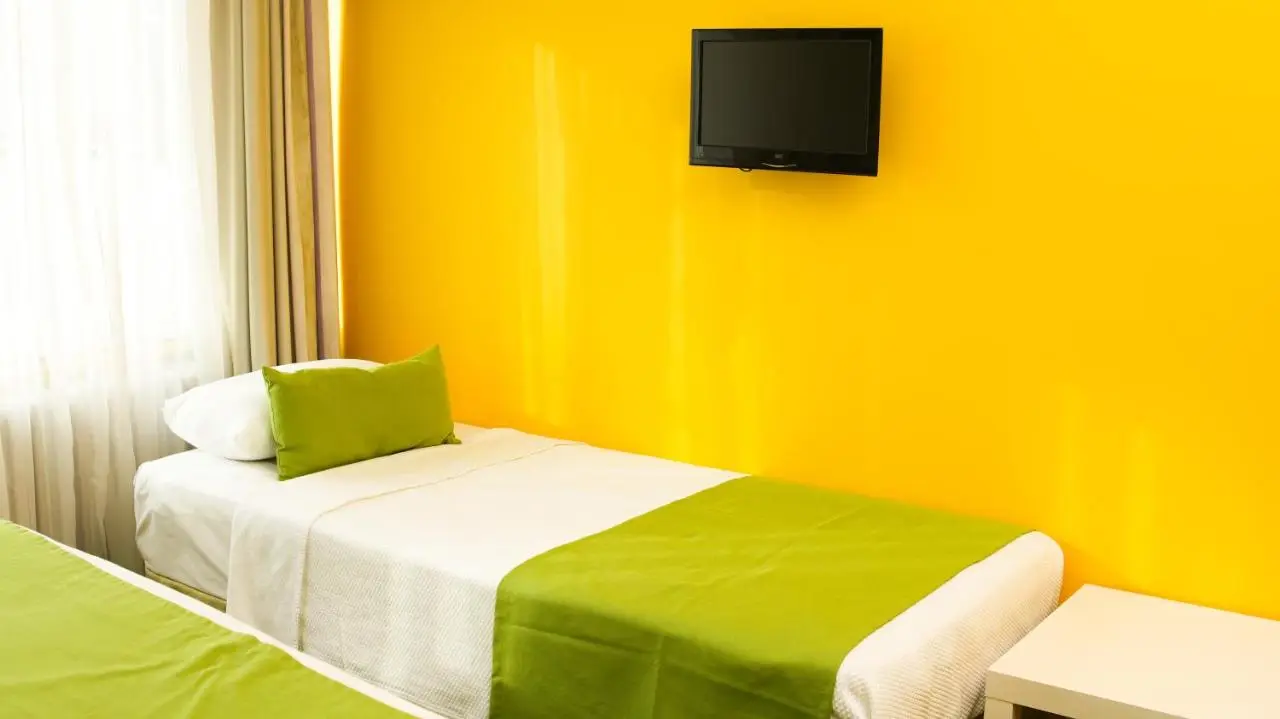 Mini Harem Hotel