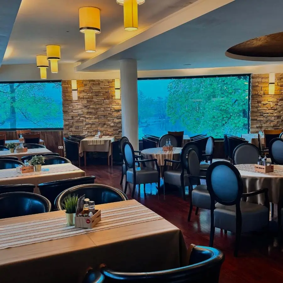 Hotel Paviljon