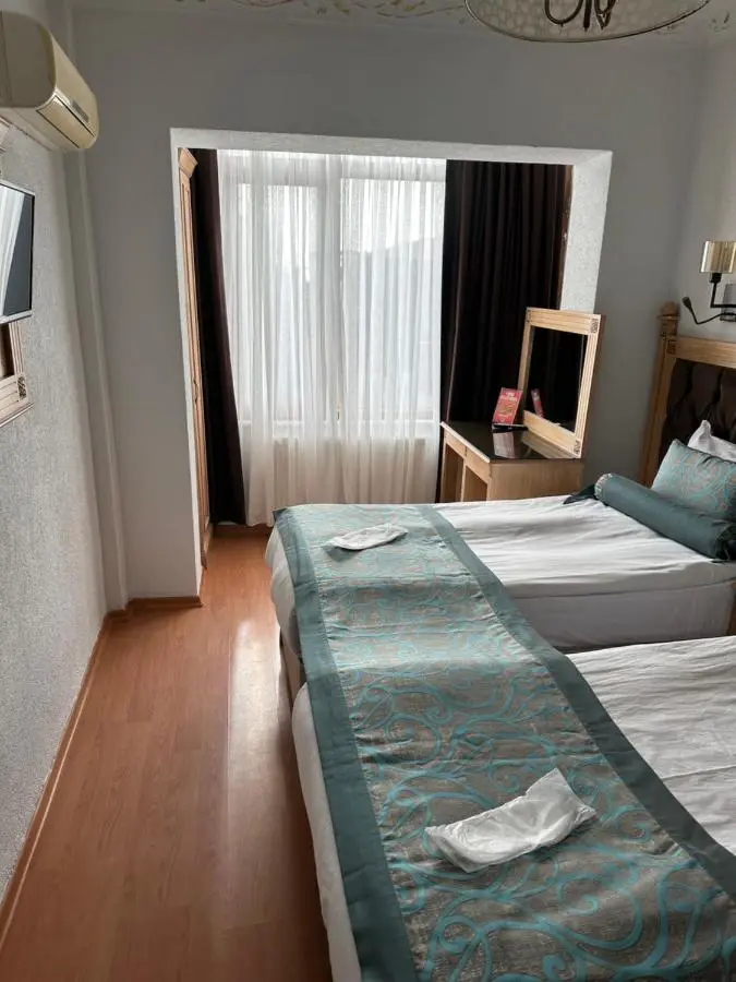 Blue Tuana Hotel Old City