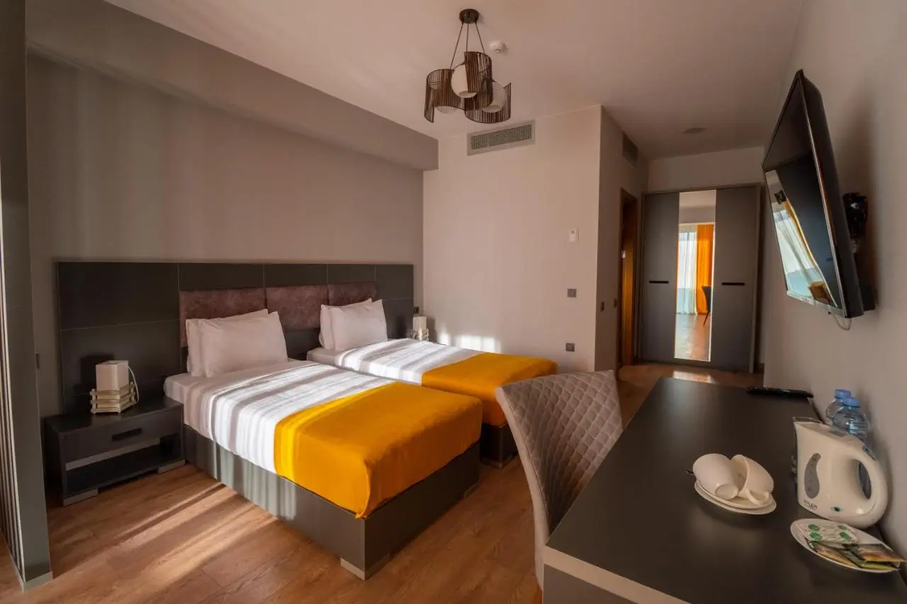 Jazz Hotel