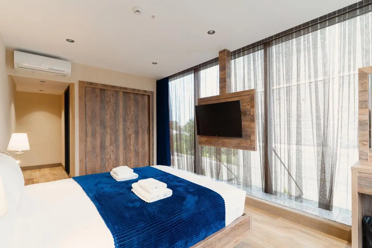 Cozy Loft Hotel