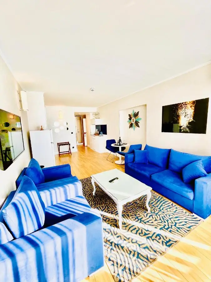 Luxury View Hotel