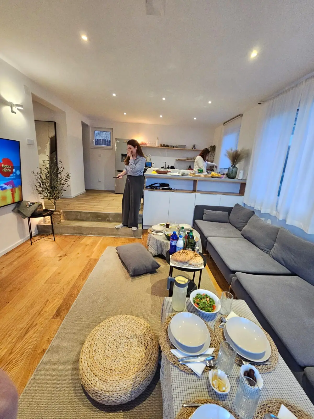 Modern Private Pool Villa · Full Privacy & Garden