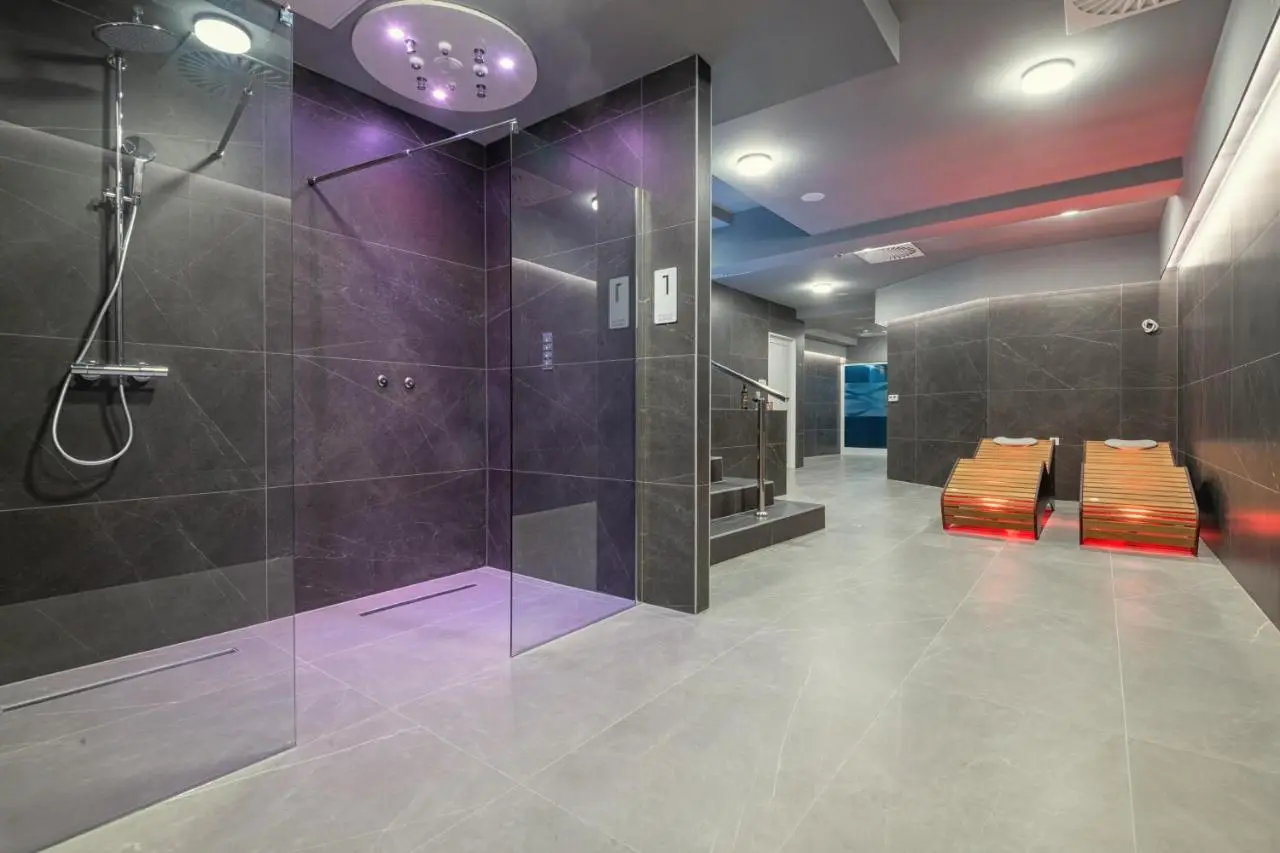 Marea Hotel & Spa
