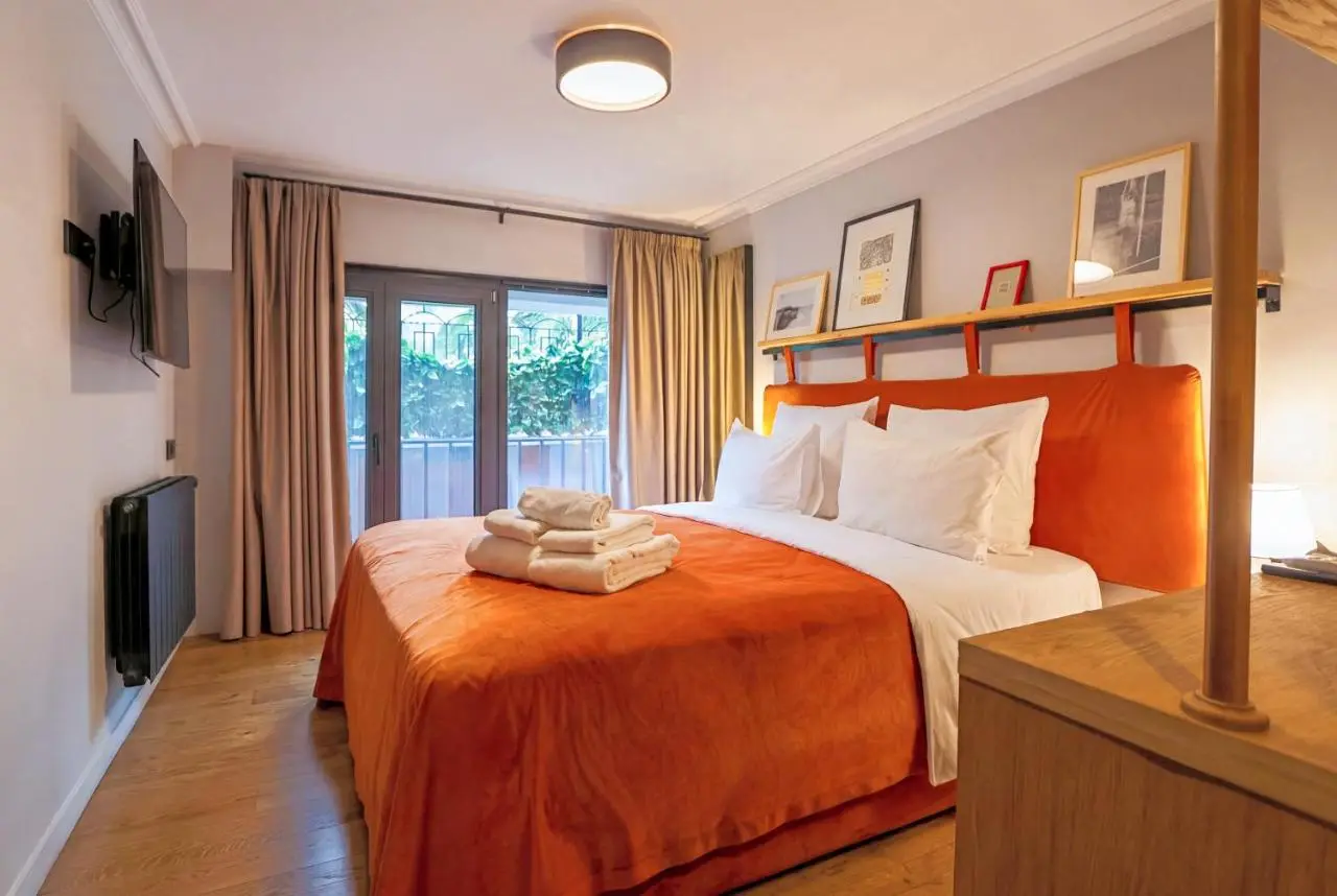 Zorba&Bond Boutique Hotel
