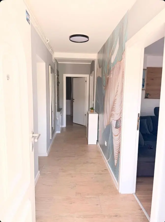 Apartment Mey