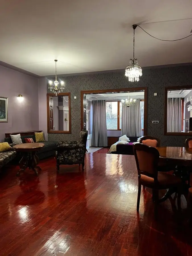 MICHELE Hotel