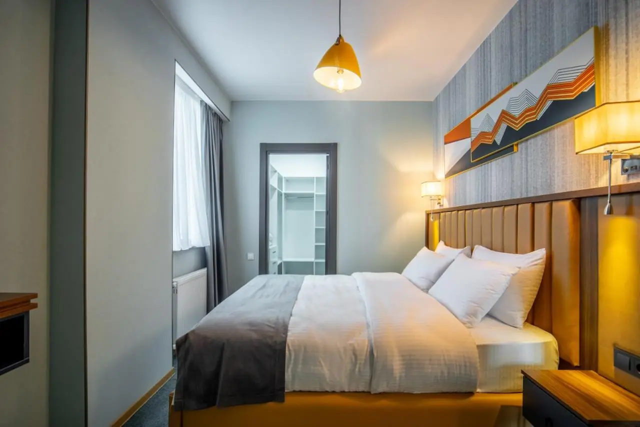 Gori Apartments