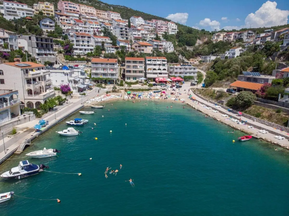 Apartmani Divna