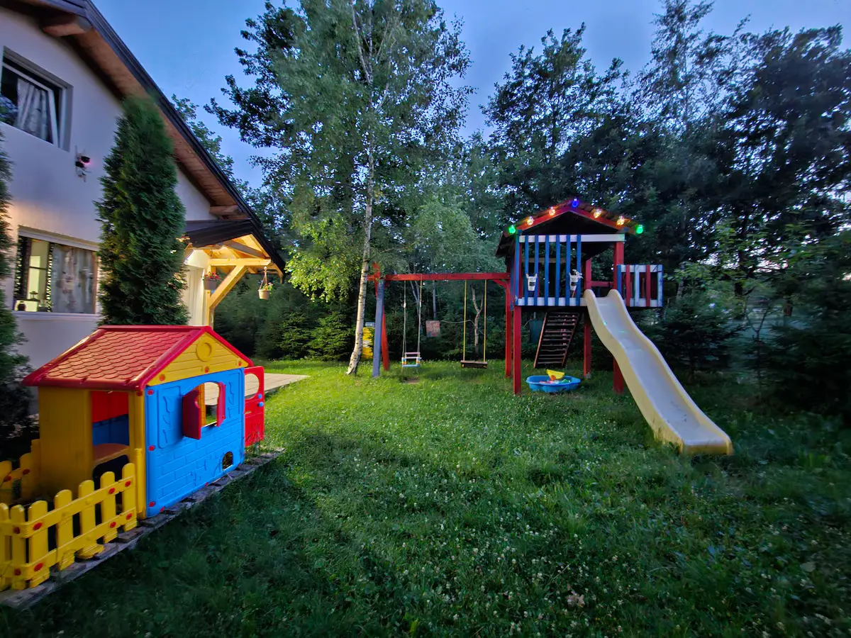 Mountain House Brutusi 18
Bjelasnica/Trnovo bi