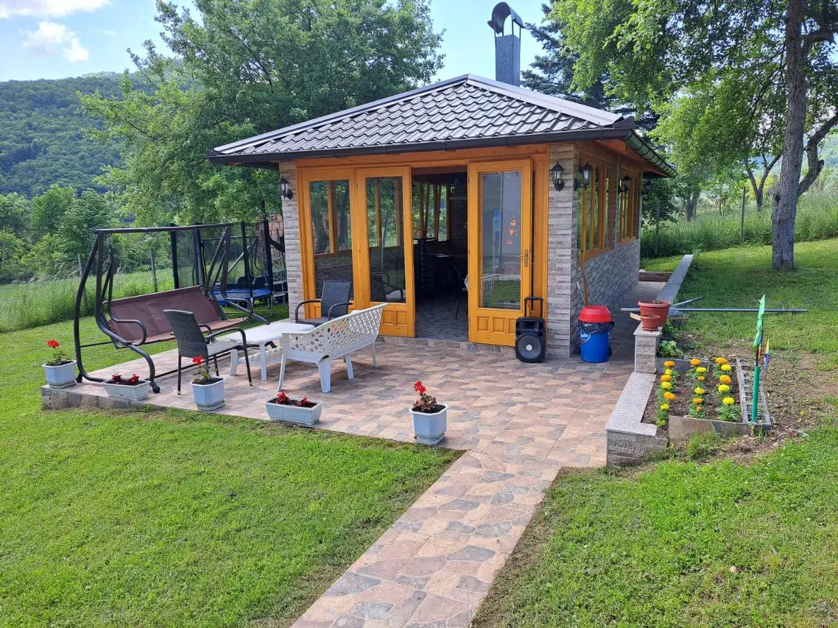 Ris kuca za odmor
