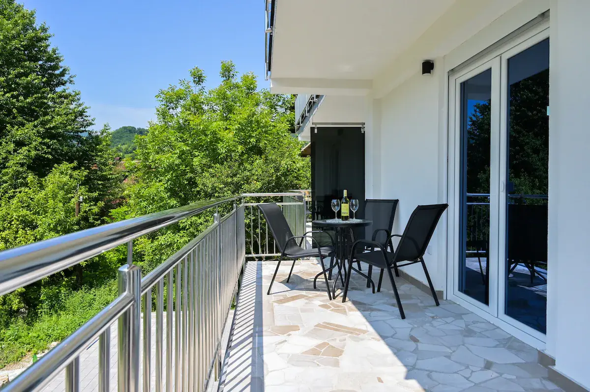 Villa Anita – Two-Bedroom Apartment, 2nd Floor (L)