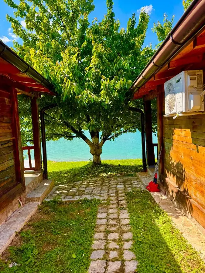 Rustic Heaven Ostrožac Cottage houses