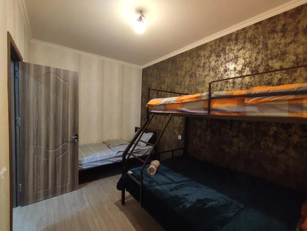 Ananuri Cottages