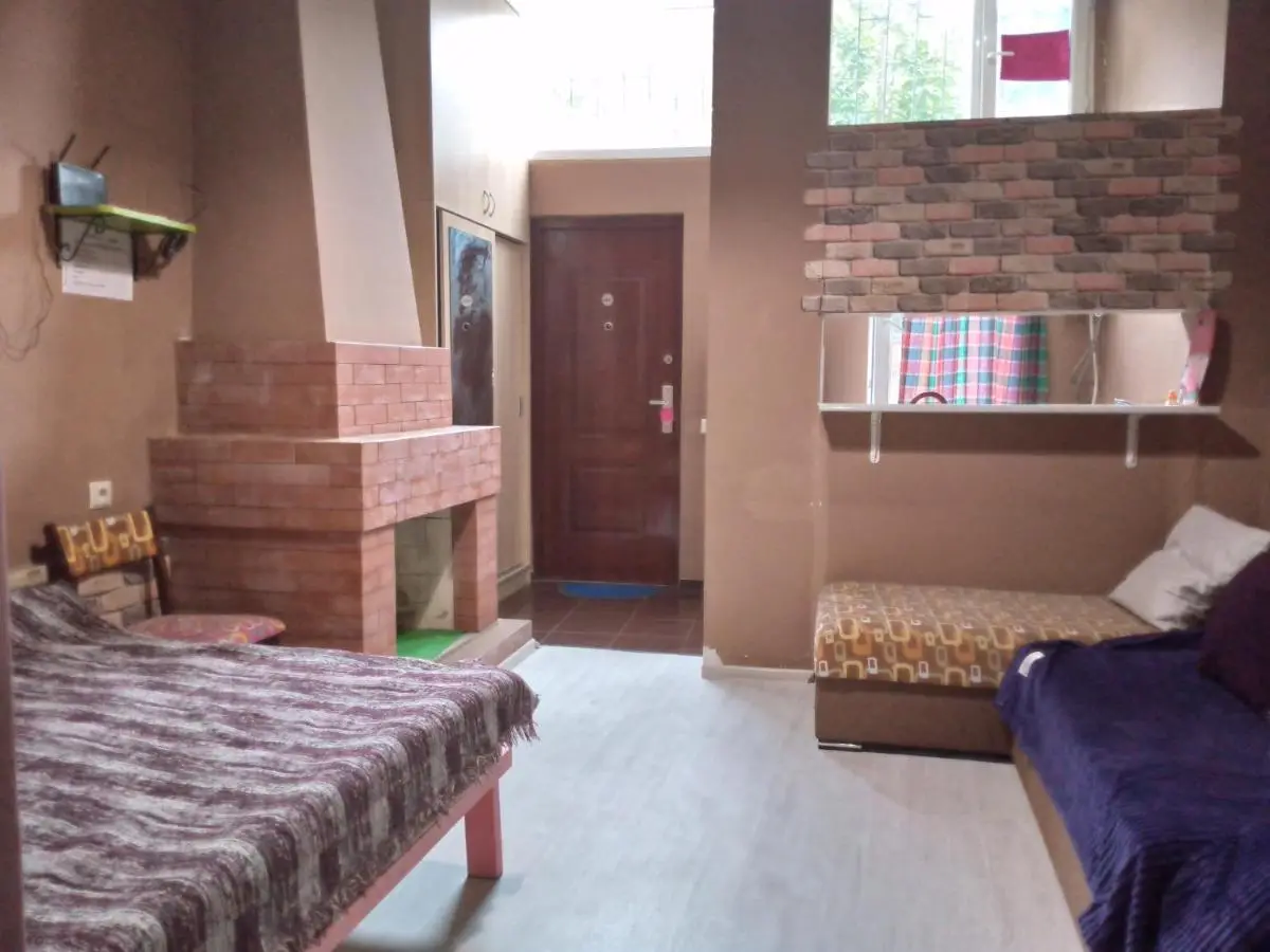 birdhome in Tbilisi (Maria)