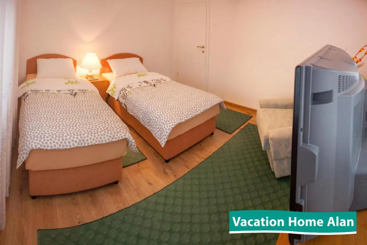 Vacation home Alan