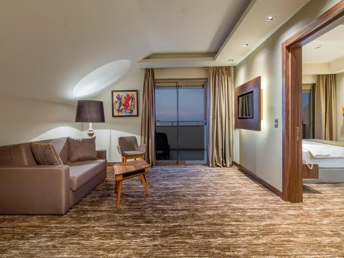 Holiday Inn Antalya - Lara by IHG