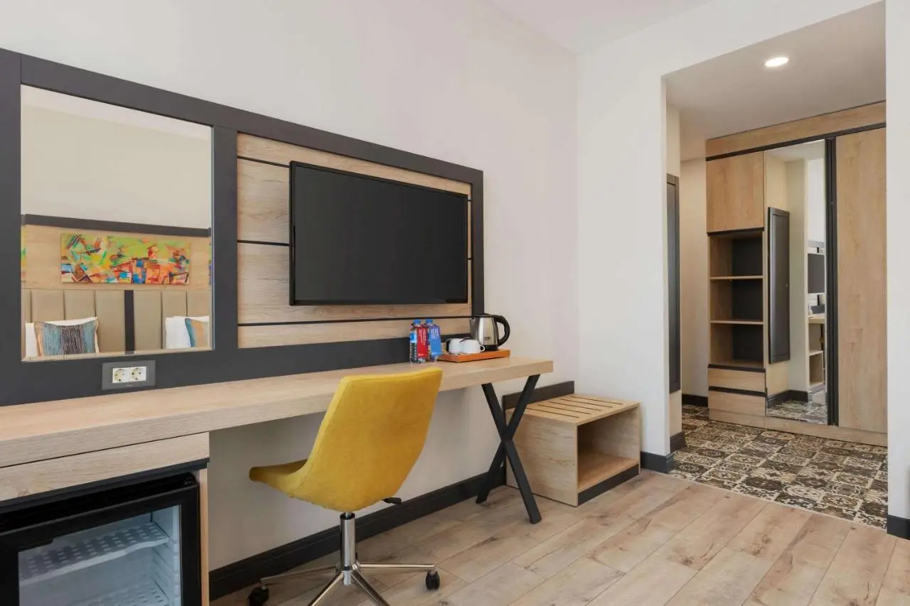 Ramada Encore By Wyndham Istanbul Basin Express