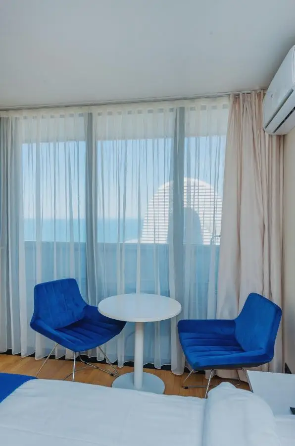 ApartHotel in Orbi City Sea View